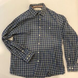 Great condition mens button down flannel green/blue stripes - size medium